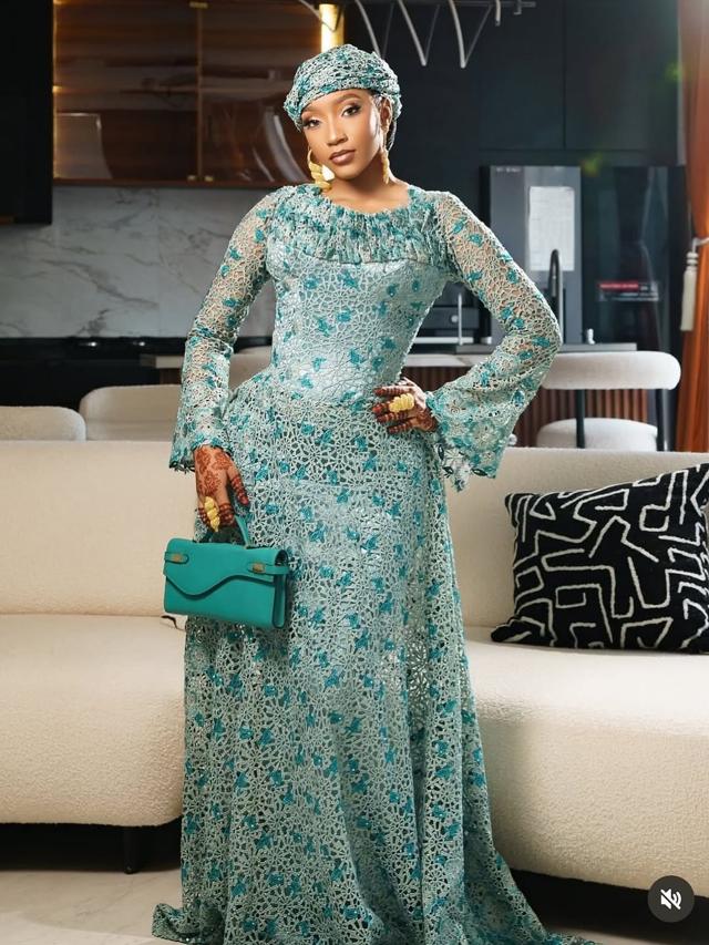 Teal Guipure Lace Boho Asoebi with Ruffled Neckline, Bell Sleeves & Structured Teal Bag | OutfitLibrary