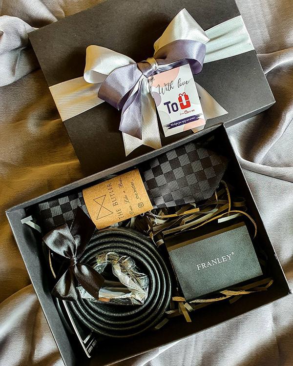 Black Giftbox for Him