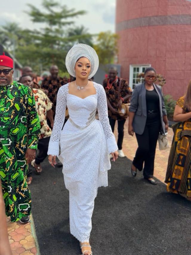 White Cord Lace Asoebi with Architectural Side-Drape & Silver Waist Detail |OutfitLibrary