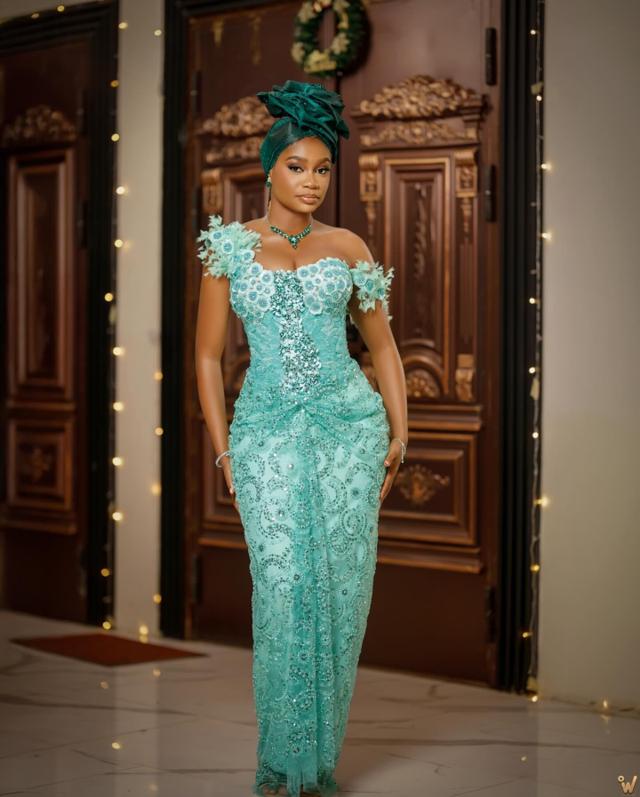 Mint Refresh: Corded Lace Gown with 3D Floral Appliqué & Forest Green Gele |OutfitLibrary