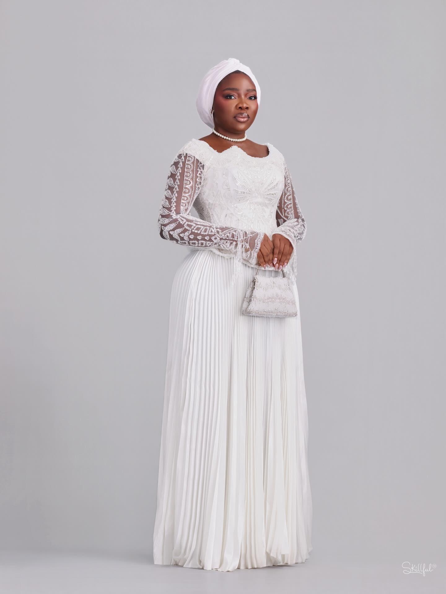 Ethereal All-White Asoebi with Sunray Pleats & Lace Sleeves | OutfitLibrary