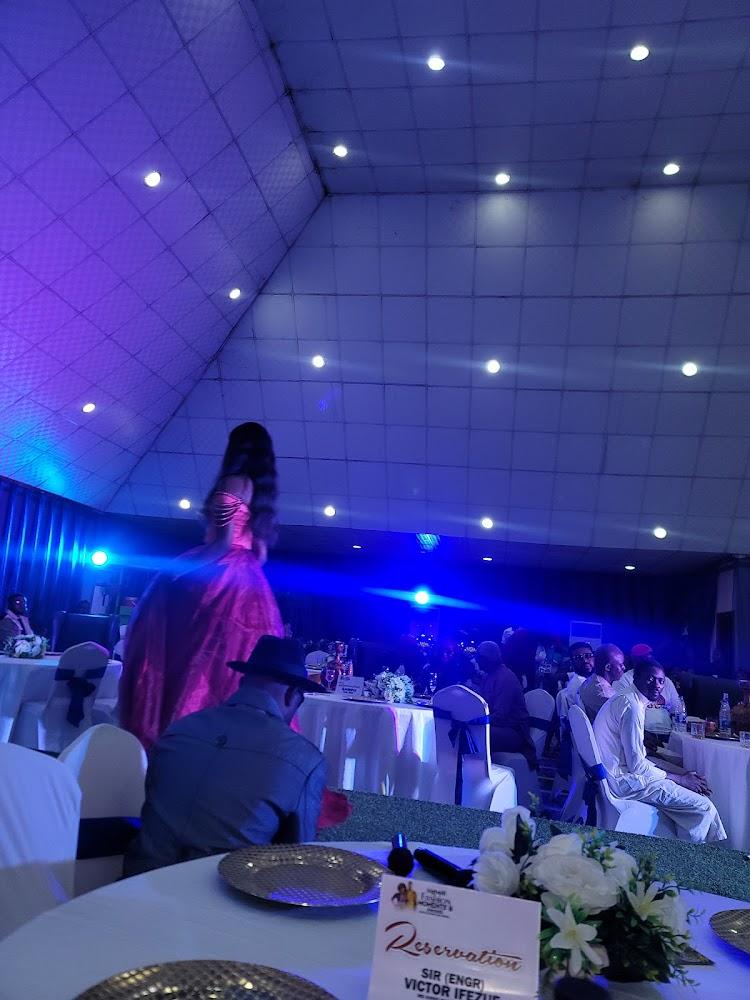 Indoor vs Outdoor Wedding Venues in Nigeria: What You Need to Know