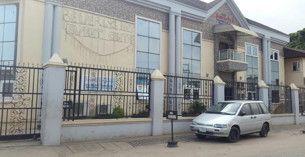 Red Flags to Watch Out for When Visiting a Wedding Venue in Nigeria - Image 3