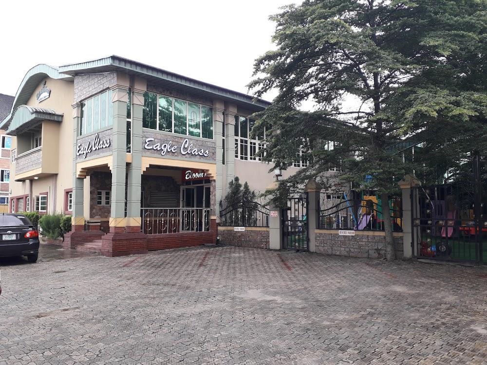 20 Best Wedding Halls & Event Centers in Warri - Image 5