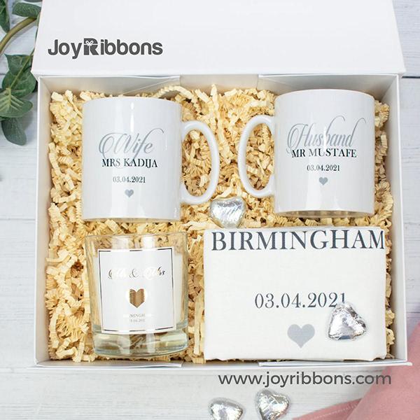 Mr Mrs Wedding Gift Box