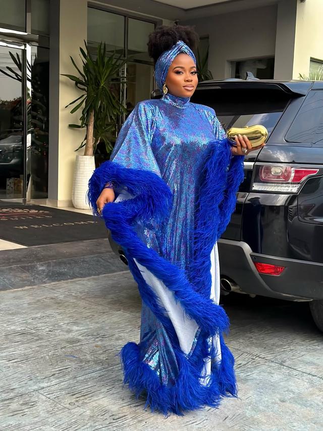 Veekee James’s Casual Refined Street Style | OutfitLibrary.com