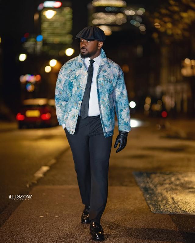 Uzor Arukwe’s Casual Cozy Street Style | OutfitLibrary.com
