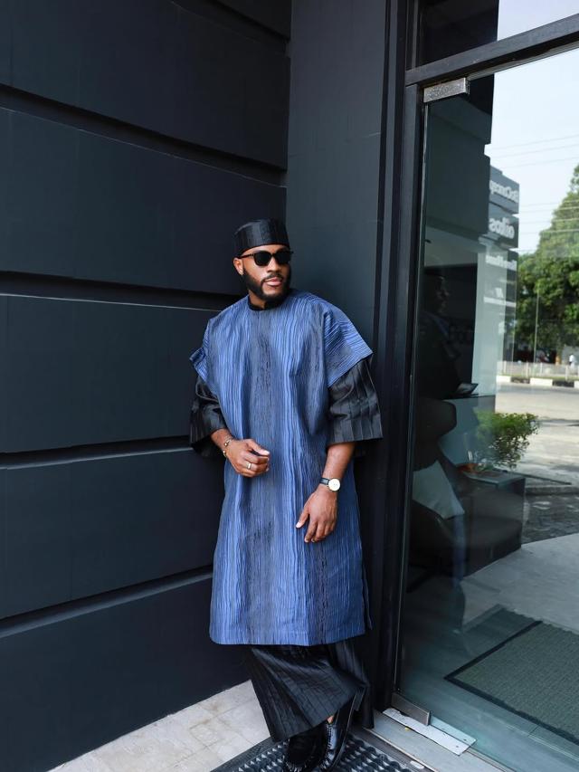 Kola Omotoso Redefines Casual Chic in Laid-Back Summer Look | OutfitLibrary.com