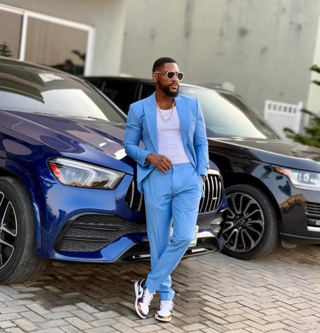 Tobi Bakre Exemplifies Elevated Minimalist Smart-Casual Style | OutfitLibrary.com