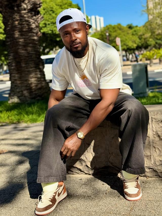 Maurice Sam Shows Modern Minimalist Street Style | OutfitLibrary.com