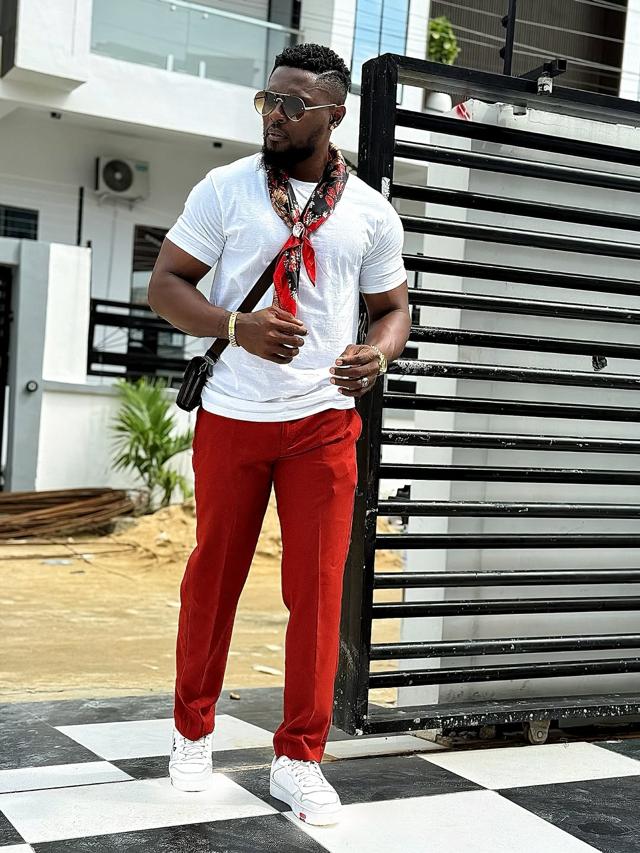 Maurice Sam Shows Laid-Back Modern Street Style | OutfitLibrary.com