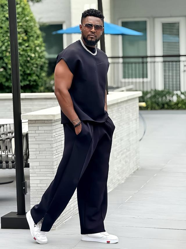 Maurice Sam Serves Effortless Neutral Street-Casual Style | OutfitLibrary.com