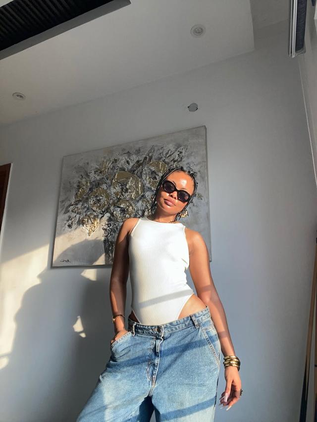 Teniola Aladese Serves Effortless Urban Street Style | OutfitLibrary.com