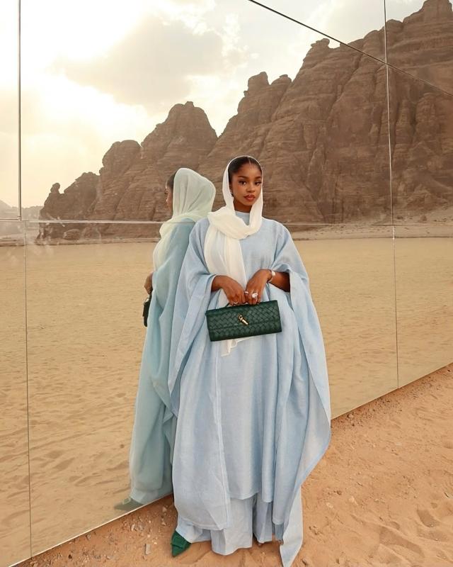 Priscilla Ojo Delivers Urban Relaxed Street-Chic Style | OutfitLibrary.com