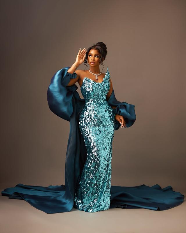 Priscilla Ojo Serves Clean Casual Street Style | OutfitLibrary.com