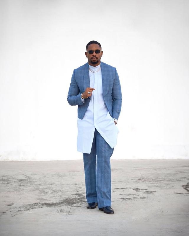 Cross Serves Understated Street-Casual Style | OutfitLibrary.com