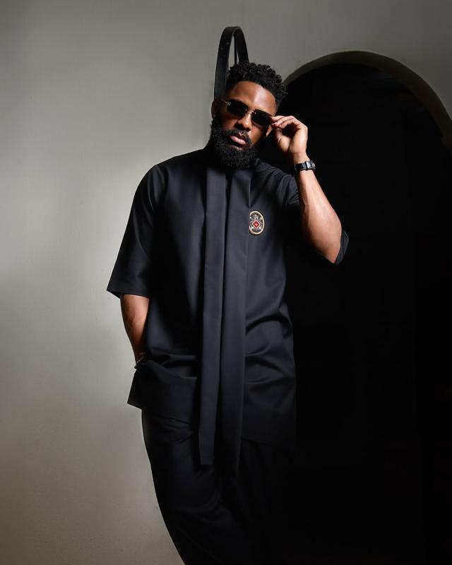 Cross Serves Minimal Modern Street-Casual Style | OutfitLibrary.com